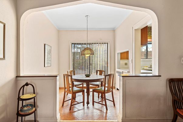 Dining room, Interior, Pendant Lights