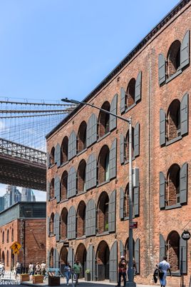 Exterior, Facade, Brick Facade, Rowhouse