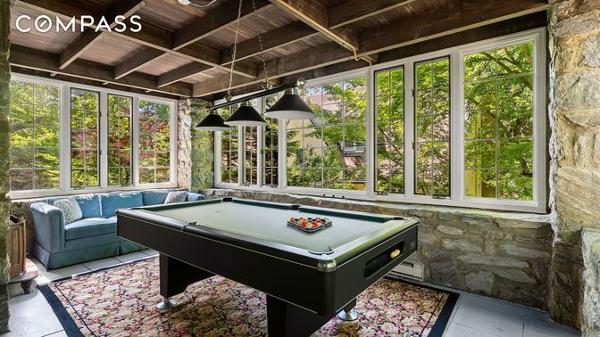 Billiard Table, Game Room, Interior, Pendant Lights, Wooden Beams, Wooden Ceilings