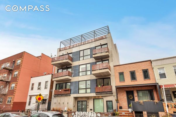 Exterior, Facade, Brick Facade, Modern