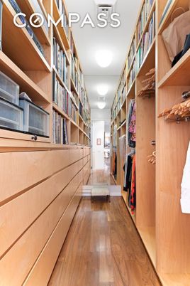 Interior, Walk-in Closets, Wood Texture Flooring