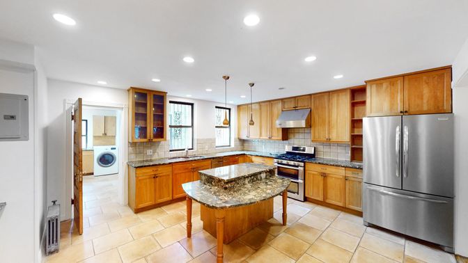 Interior, Kitchen, Recessed Lighting, Washer