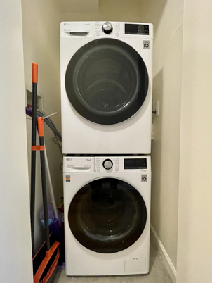 Interior, Utility Closets, Washer