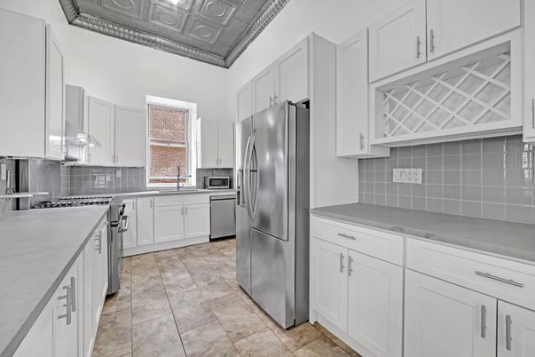 Interior, Kitchen, Stainless Steel Appliances