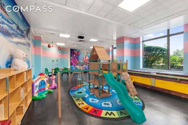 Interior, Playground, Recessed Lighting