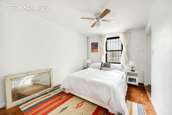 DE Listing image placeholder