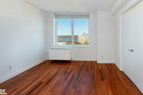 Empty room, Interior, Water, Wood Texture Flooring