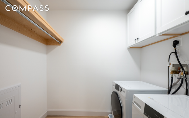 Interior, Washer, Wood Texture Flooring