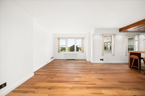Empty room, Interior, Recessed Lighting, Wooden Beams, Wood Texture Flooring