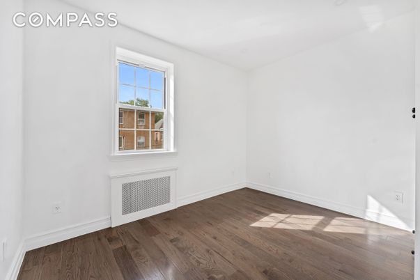 DE Listing image placeholder