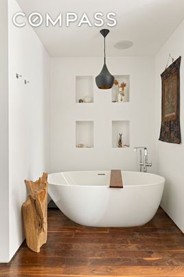 Bathroom, Free Standing Baths, Interior, Pendant Lights, Wood Texture Flooring