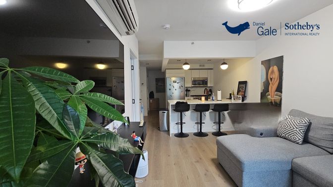 Interior, Kitchen, Living room, Pendant Lights, Wood Texture Flooring