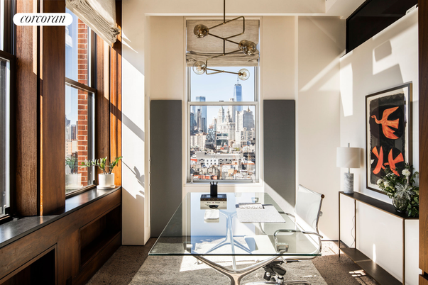 Home Office, Interior
