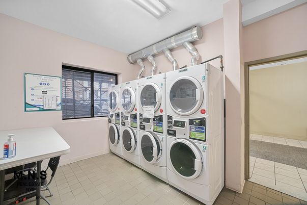 Interior, Washer