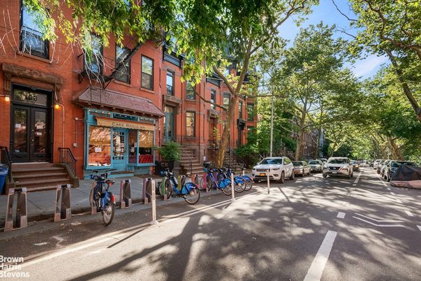 Exterior, Facade, Brick Facade, Brownstone
