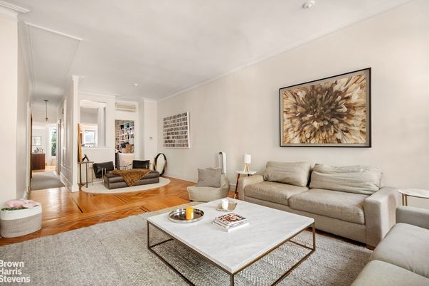 Interior, Living room, Pendant Lights, Wood Texture Flooring