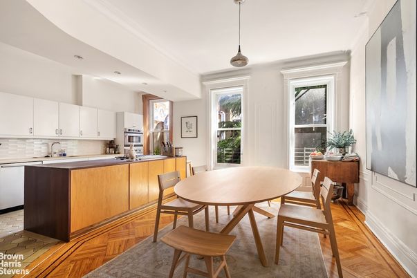Dining room, Interior, Kitchen, Pendant Lights, Recessed Lighting, Wood Texture Flooring