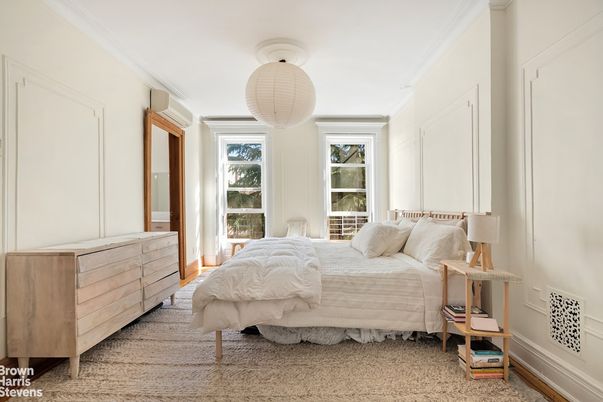 Bedroom, Interior, Pendant Lights