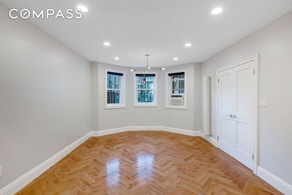 Empty room, Interior, Pendant Lights, Recessed Lighting, Wood Texture Flooring