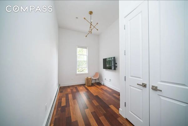 Empty room, Interior, Pendant Lights, Wood Texture Flooring