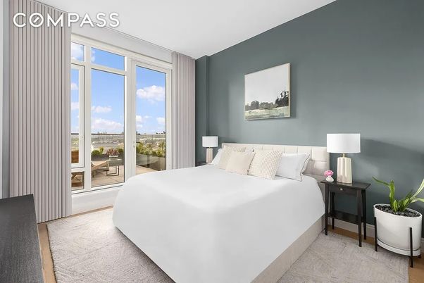 Bedroom, Interior, Water