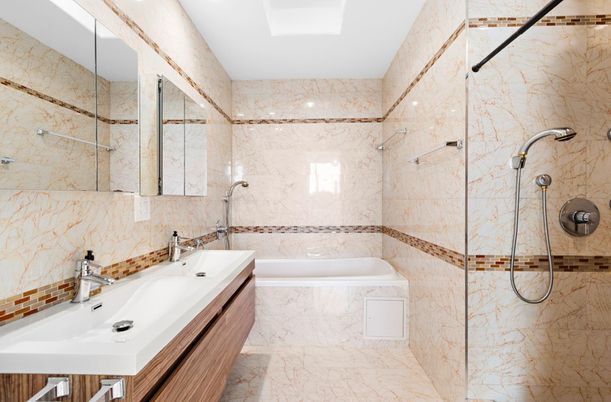 Bathroom, Interior, Marble, Marble Walls