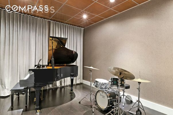 Interior, Piano, Recessed Lighting