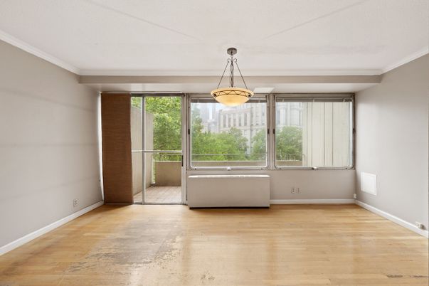 Empty room, Interior, Pendant Lights, Wood Texture Flooring