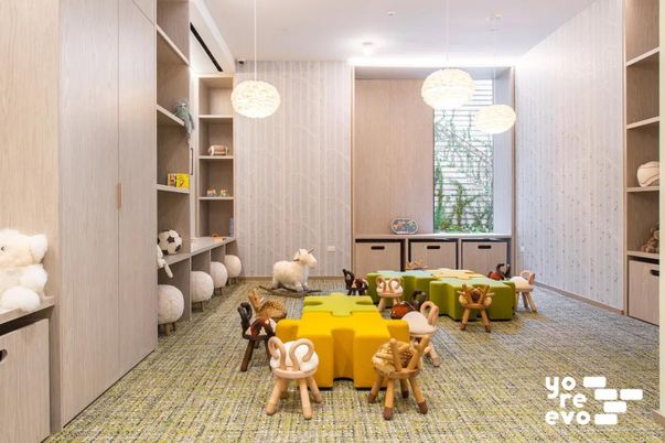 Dining room, Interior, Pendant Lights, Recessed Lighting