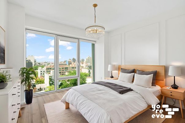 Bedroom, Chandelier, Interior, Pendant Lights, Wood Texture Flooring