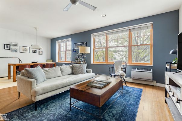 Dining room, Interior, Living room, Pendant Lights, Recessed Lighting, Wood Texture Flooring