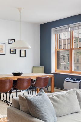 Dining room, Interior, Pendant Lights
