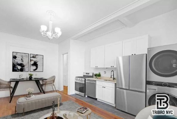 Chandelier, Dining room, Interior, Kitchen, Stainless Steel Appliances, Wood Texture Flooring