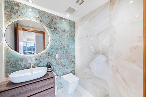 Bathroom, Interior, Recessed Lighting