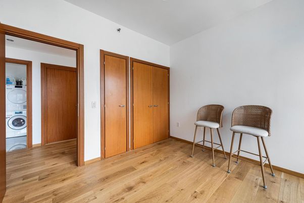 Interior, Utility Closets, Washer, Wood Texture Flooring