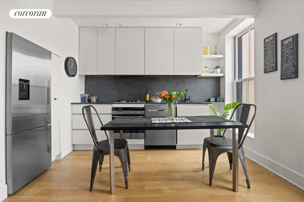 Dining room, Interior, Kitchen, Stainless Steel Appliances, Wood Texture Flooring