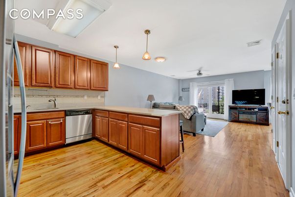 Interior, Kitchen, Living room, Pendant Lights, Stainless Steel Appliances, Wood Texture Flooring
