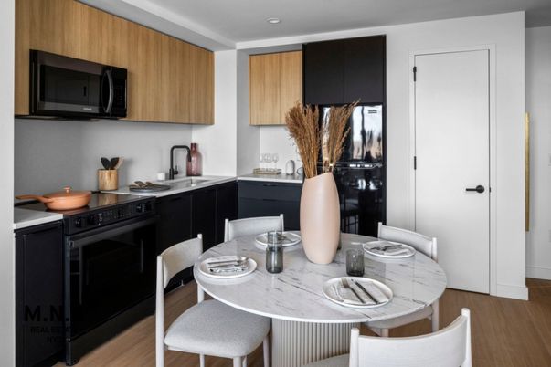 Dining room, Interior, Kitchen, Recessed Lighting, Wood Texture Flooring