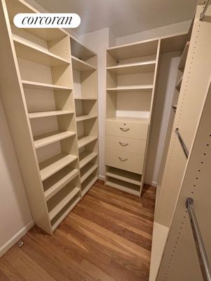 Interior, Walk-in Closets, Wood Texture Flooring