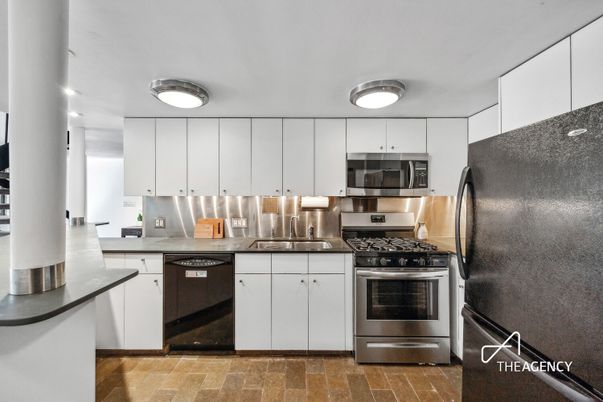 Interior, Kitchen, Stainless Steel Appliances