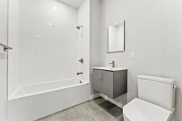 Bathroom, Interior, Recessed Lighting