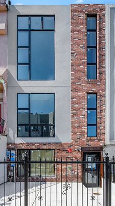 Exterior, Facade, Brick Facade, Rowhouse