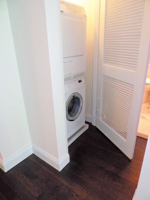Interior, Utility Closets, Washer, Wood Texture Flooring