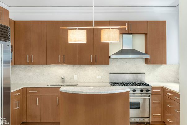 Interior, Kitchen, Pendant Lights, Stainless Steel Appliances