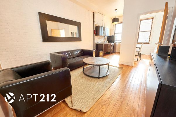 Interior, Kitchen, Living room, Pendant Lights, Wood Texture Flooring
