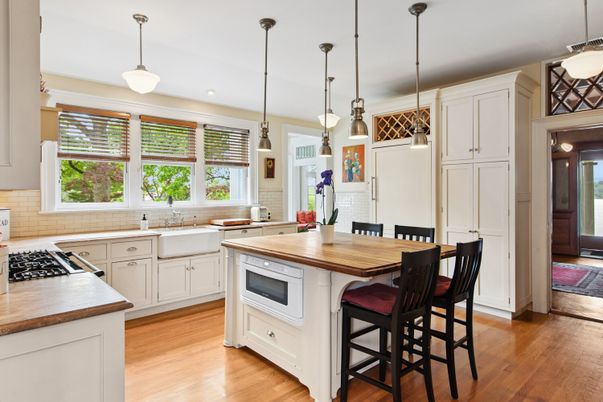 Interior, Kitchen, Pendant Lights, Recessed Lighting, Wood Texture Flooring