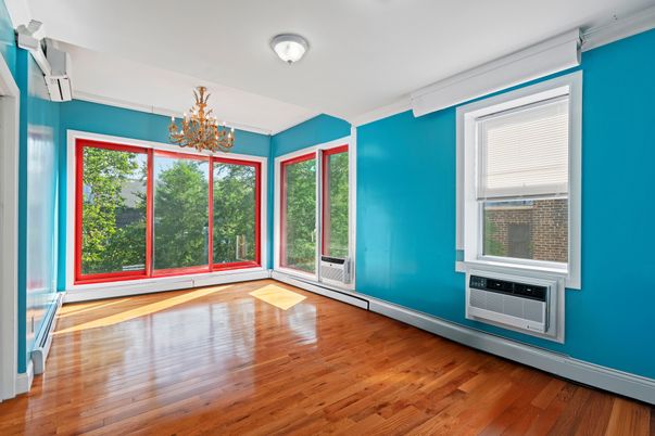 Chandelier, Empty room, Interior, Wood Texture Flooring