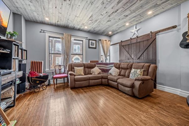 Interior, Living room, Recessed Lighting, Wooden Ceilings, Wood Texture Flooring