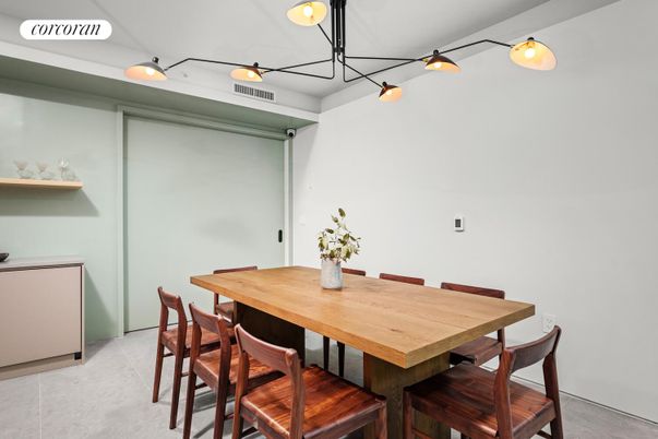 Dining room, Interior