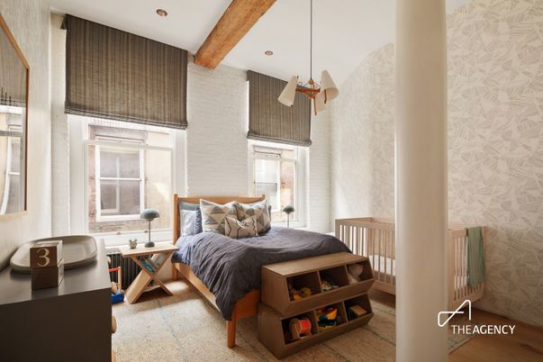 Bedroom, Interior, Pendant Lights, Recessed Lighting, Wooden Beams
